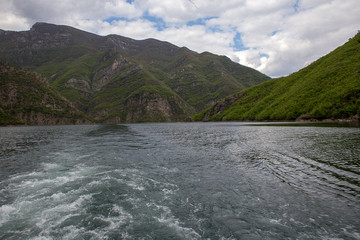Stausee / Komansee in Albanien