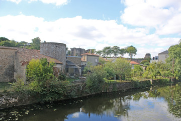 Fototapeta premium Parthenay on the River Thouet