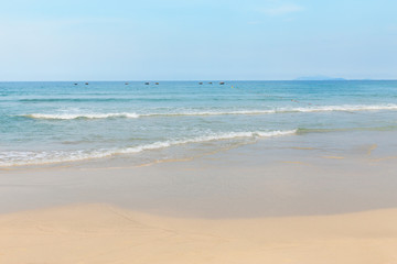 Fototapeta na wymiar The beach with sea waves