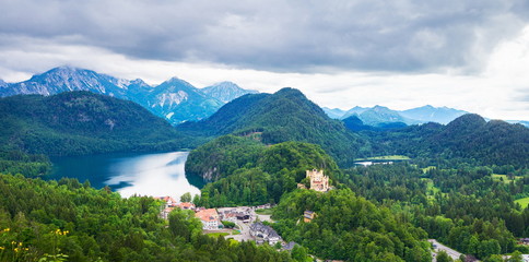 Fototapeta na wymiar panorama of mountains and Hohen Schwangau castle in Germany
