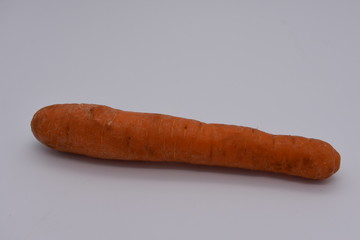 isolated carrot organic