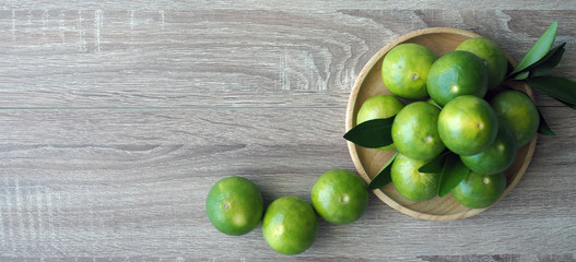 Lime placed on a wooden plate