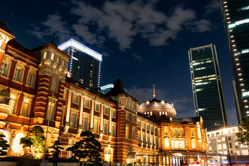 Fototapeta na wymiar 東京駅_夜景