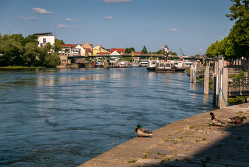 Fototapeta na wymiar Panorama of old Regensburg embankment