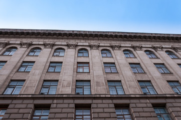 Fototapeta na wymiar Russia, Khabarovsk, may 1, 2019:Facade of the far Eastern Institute of management of the city of Khabarovsk