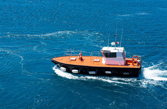 Boot- Motorboot