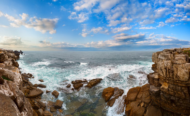 Fototapeta na wymiar Atlantic rocky sunset coast, Portugal