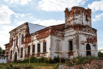 Saratov. Historical building in the Volga region of Russia 19th century 1872 year. A series of photographs of an old abandoned church of the Church of St. Michael the Archangel in the village of Loch