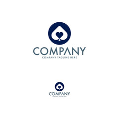 Creative Pet Shop Logo Design Template