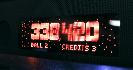 Arcade: Score On Pinball Machine