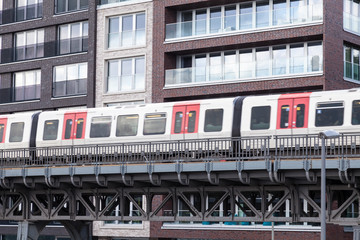 Fototapeta premium Hamburg Hochbahn