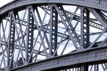 Ausschnitt einer Brücke in Hamburg