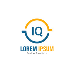 Obraz premium Initial IQ logo template with modern frame. Minimalist IQ letter logo vector illustration