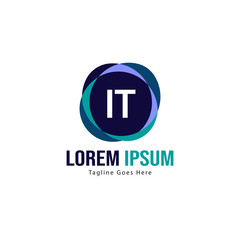 Initial IT logo template with modern frame. Minimalist IT letter logo vector illustration