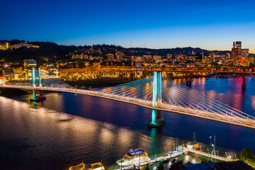 Tillikum Crossing