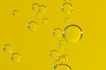 Flowing bubbles