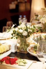 Elegance table set up for dinning room 