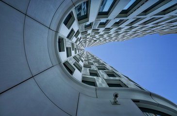 Fototapeta premium Moderne Architektur und Überwachung