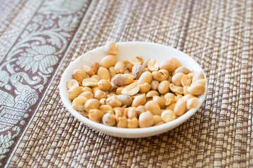 ミャンマー　豆　 bean　 myanmar