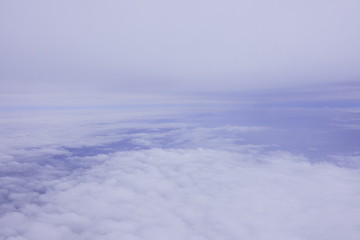 Obraz premium 眼下に広がる雲