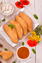 Florentines sweet puff pastries. 