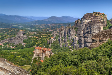 Fototapeta na wymiar Landscape with monasteres in Meteora, Greece