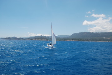 Fototapeta na wymiar Beautiful sailing ship in the mediterranean sea in turkey