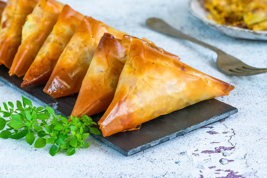 Chicken Samosas With Almond And Apricot - Asian Snack Idea
