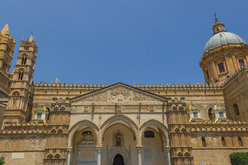 Obraz premium Cathedral of Palermo Sicily, front wide view of this historical and medieval church, front portal with columns, towers and dome