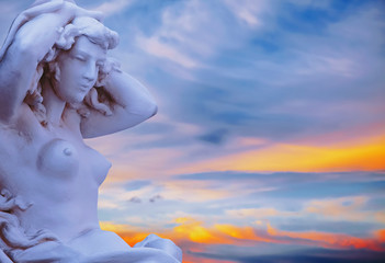  Aphrodite (Venus) The goddess of love in Greek mythology. Ancient statue.