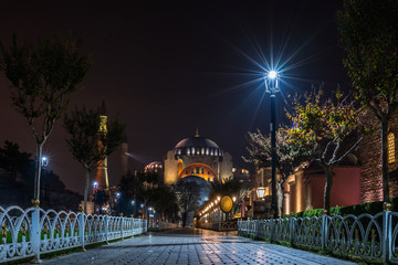 Fototapeta na wymiar Night view of Hagia Sophia, one of the most famous landmark of Istanbul, Turkey