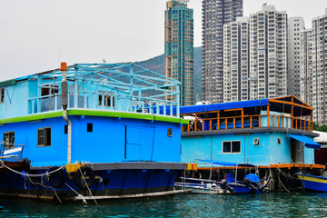Fototapeta na wymiar ship in hong kong