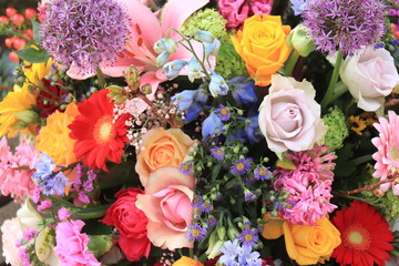 Colorful wedding flowers