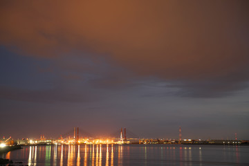 Fototapeta premium 名古屋港 名港トリトン（名港中央大橋）愛知県 日本