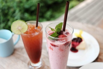 drink tea smoothie