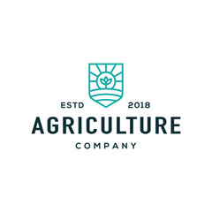 Leaf logo design vector.