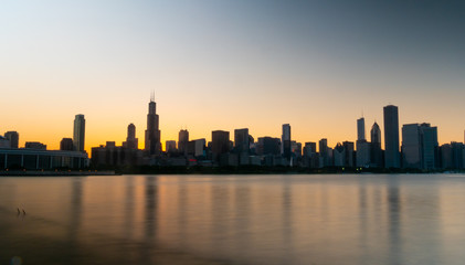 Silhouette of Chicago skyline in the evening - CHICAGO, ILLINOIS - JUNE 12, 2019