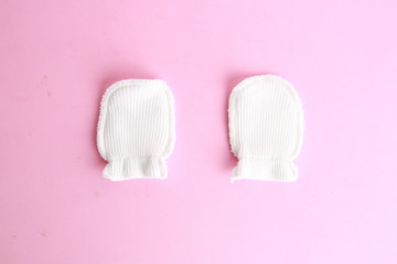 white wool mittens for baby