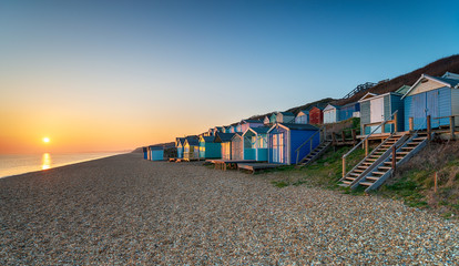 Obraz premium Rows of beach huts at Milford on Sea