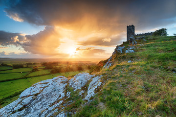 Fototapeta premium Dramatic sunset over the chapel on Brentor