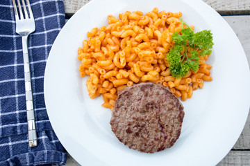 steak et pâtes