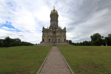Naklejka premium Exterior of the Church of the Sign of the Blessed Virgin. Monument of architecture of the 17-18 centuries. Dubrovitsy, Russia