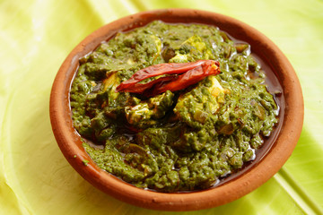 Palak Paneer Curry made paneer, palak, spinach, indian, background, curry, food,up of spinach and cottage cheese, Popular Indian healthy Lunch/Dinner food menu, served in a Karahi with Roti Or Chapati