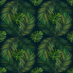 Watercolor pattern with tropical green palm leaves. Seamless pattern