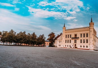 Stary pałac old palace zamek castle 