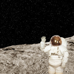 Obraz premium Astronaut on the moon surface. Elements of this image furnished by NASA