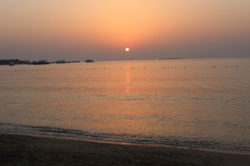 Fototapeta premium sunrise on the sea