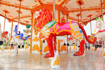 Fototapeta na wymiar Rotary facility for animal modeling in amusement park