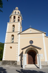Fototapeta na wymiar Italia : Santuario Madonna dell'Eterno, Montecorvino Rovella, Giugno 2019.