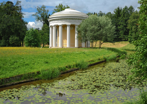 A Huge Landscaped Park Surrounds The Palace Of Emperor Paul I In The Vicinity Of St. Petersburg. While Still Heir To The Throne, He Erected A Temple Of Friendship In Honor Of His Mother, Empress Cathe